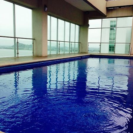 Luxury Suites River Front Guayaquil Szoba fotó