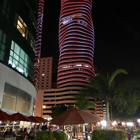 Luxury Suites River Front Guayaquil Kültér fotó