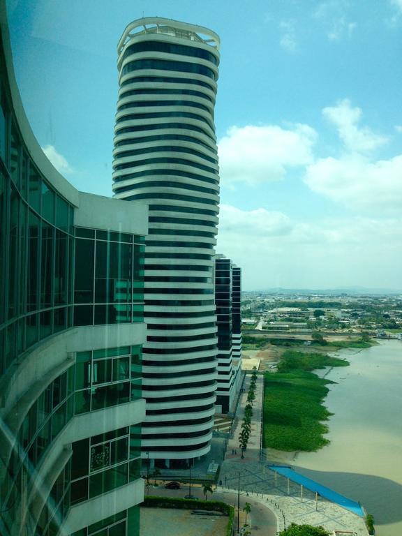 Luxury Suites River Front Guayaquil Szoba fotó